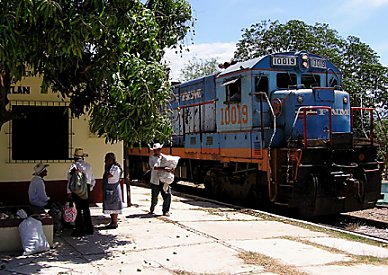 From the station in Cuicatlan - picture is from here