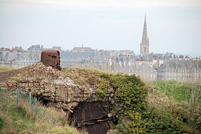Fort de La Cit - St. Malo in the back